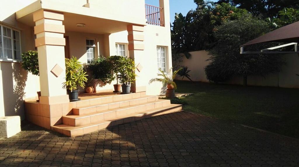 Ezulwini Guest House Exterior photo