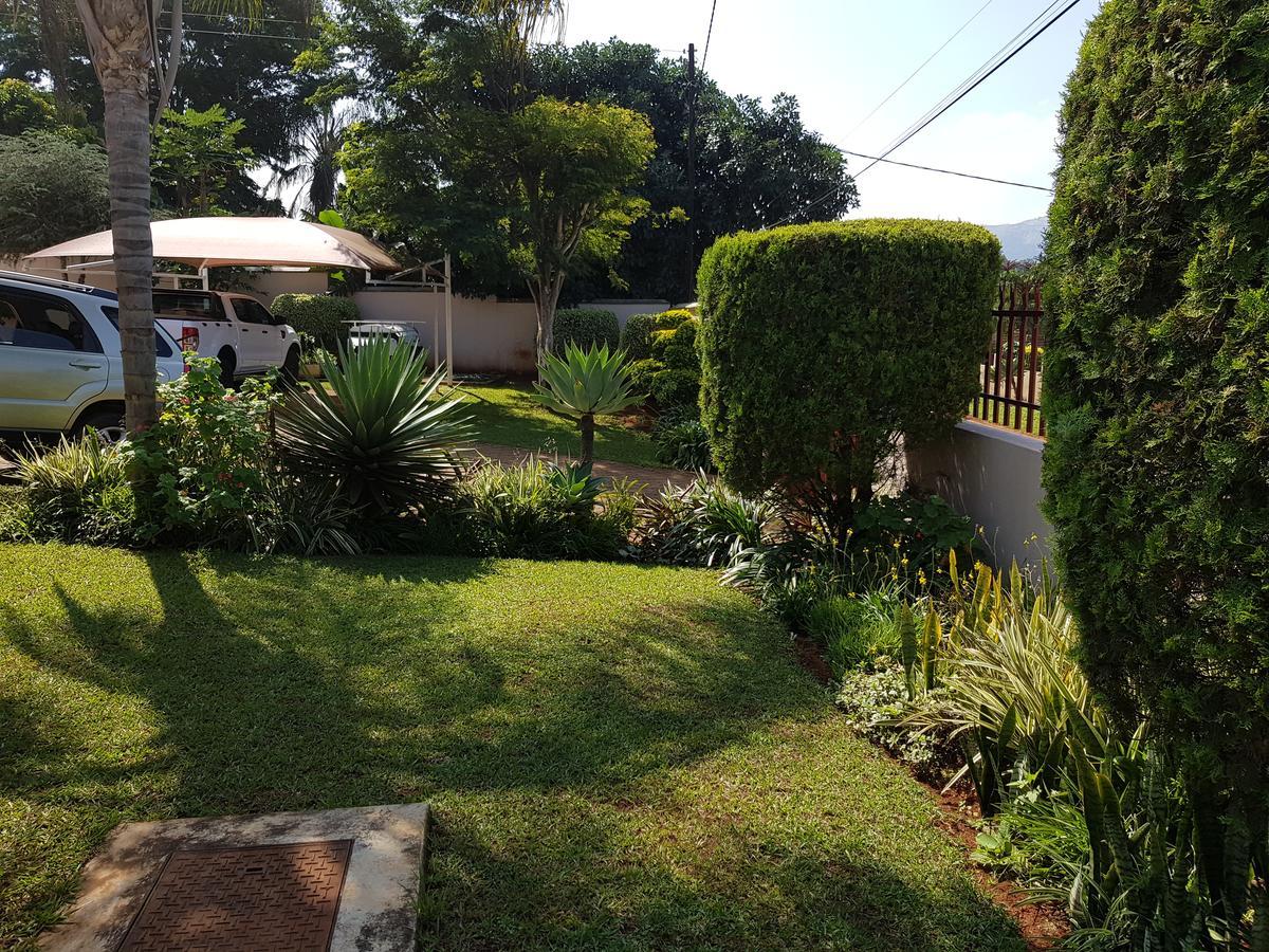 Ezulwini Guest House Exterior photo
