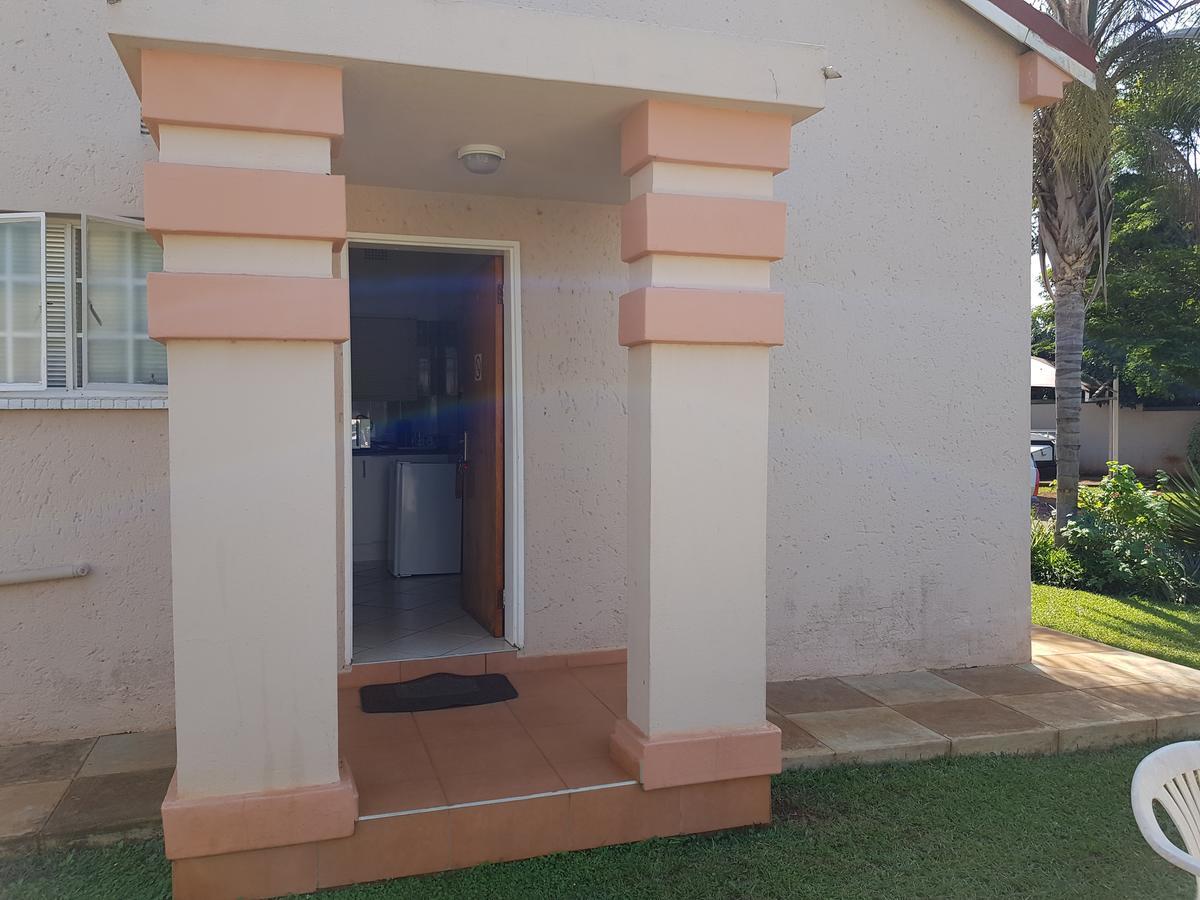 Ezulwini Guest House Exterior photo