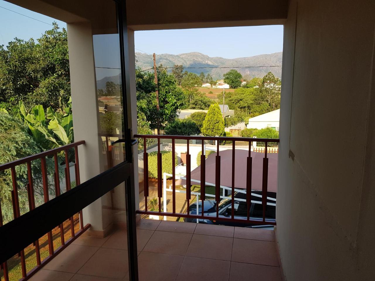 Ezulwini Guest House Exterior photo