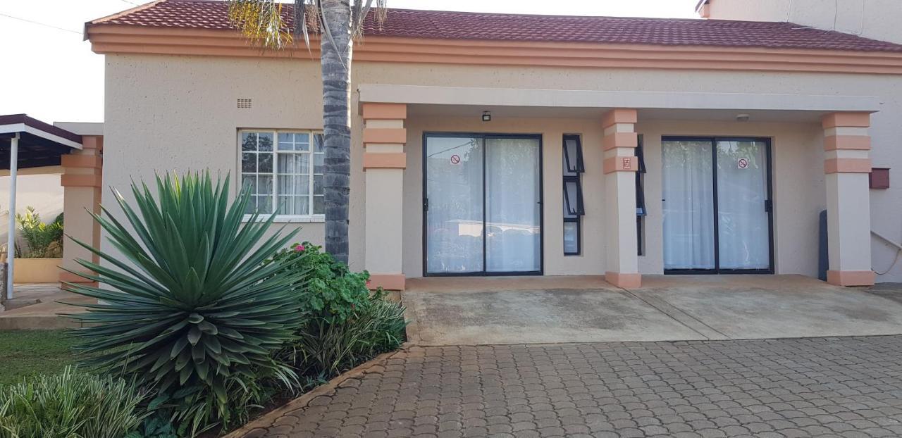 Ezulwini Guest House Exterior photo